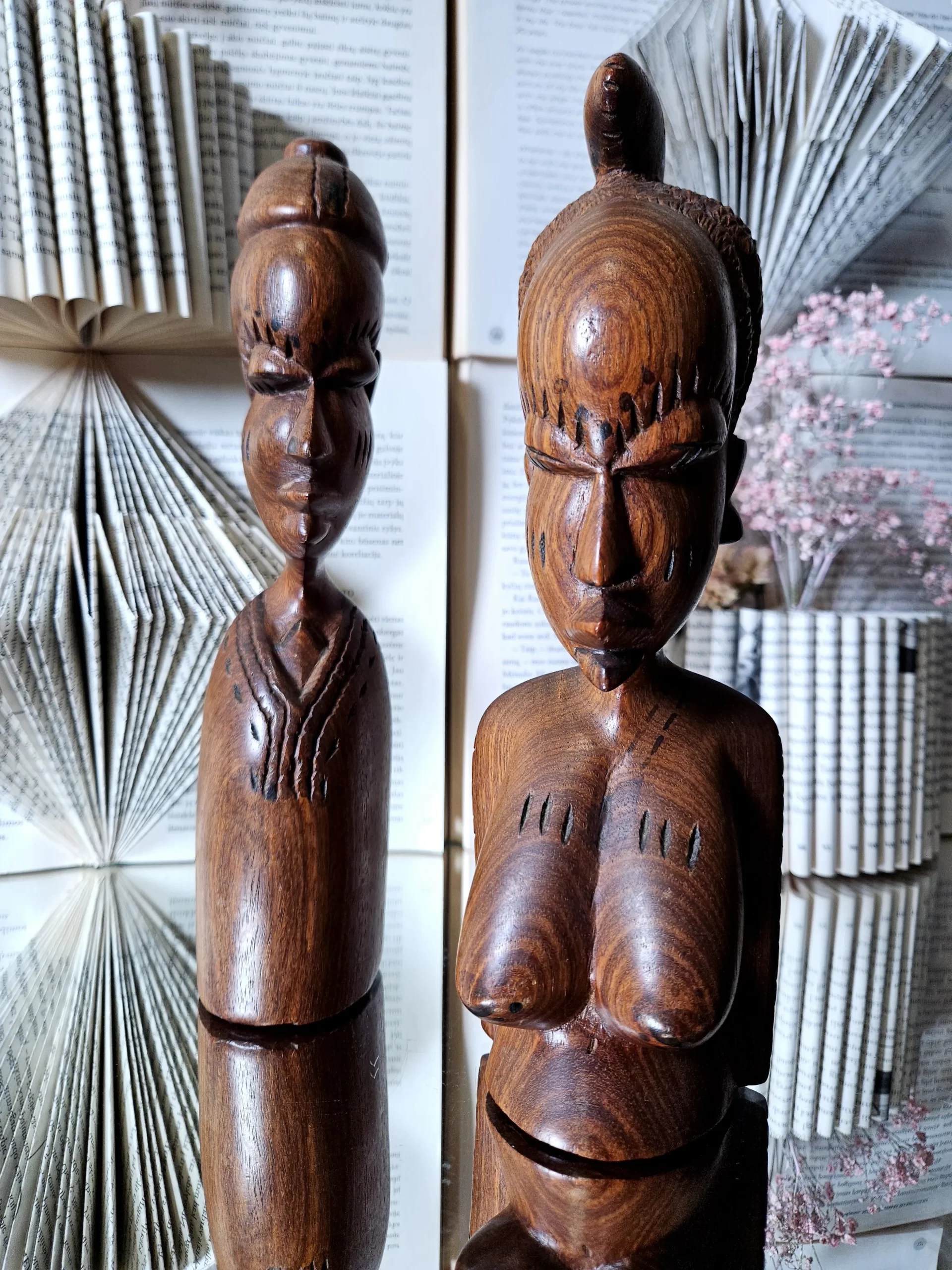 Afrikietiškos statulėlės
