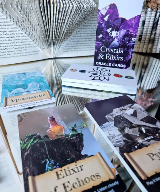 Alternative view of Orakulo kortos - Crystals & Elixirs